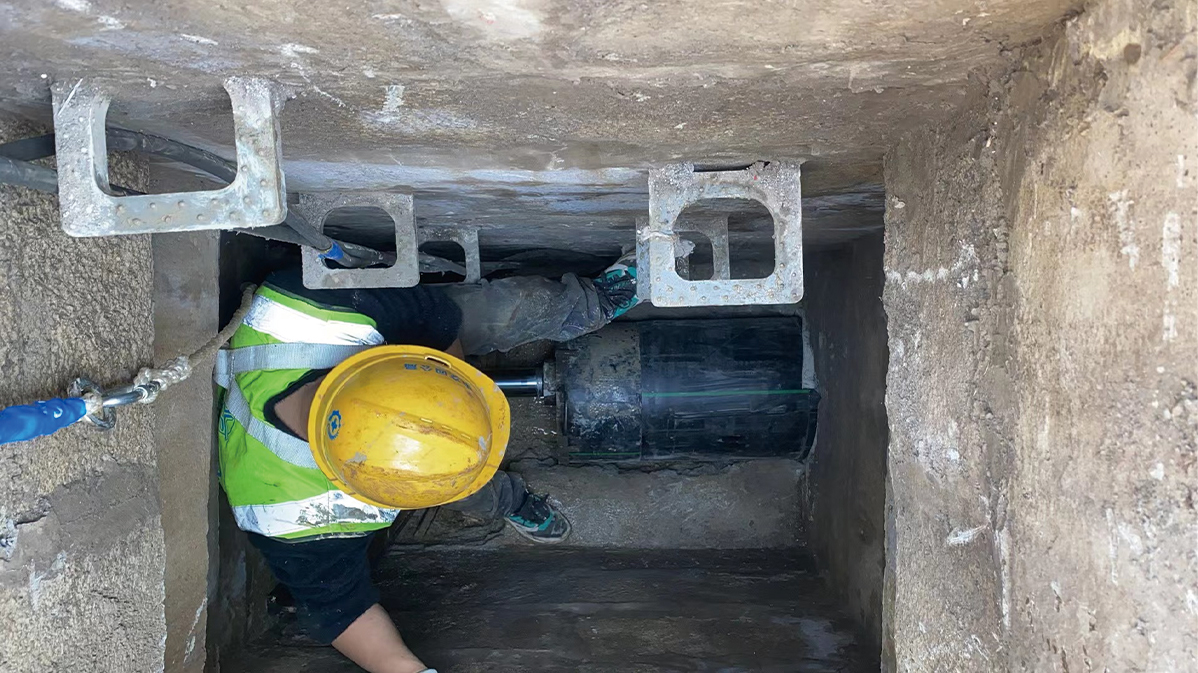 苏尼特左HDPE短管内衬法